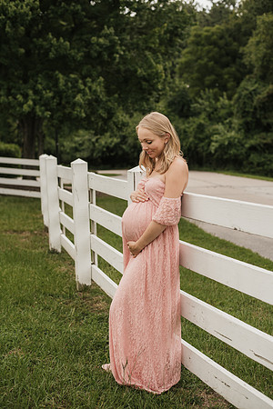 Maternity-28