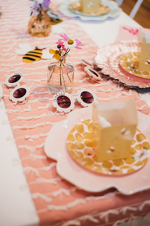 BUMBLE BEE BALL-1
