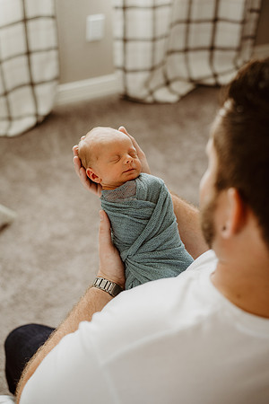 Newborn (11 of 57)
