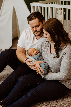 Newborn (23 of 57)